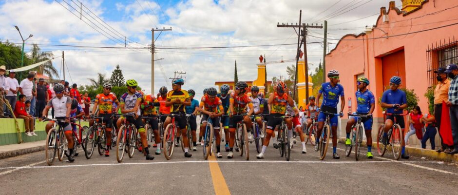 El 25 de julio Petlalcingo celebra la Carrera Ciclista Rufino Enríquez Luján; ruta Nuevos Horizontes y premios de 10 000 pesos.