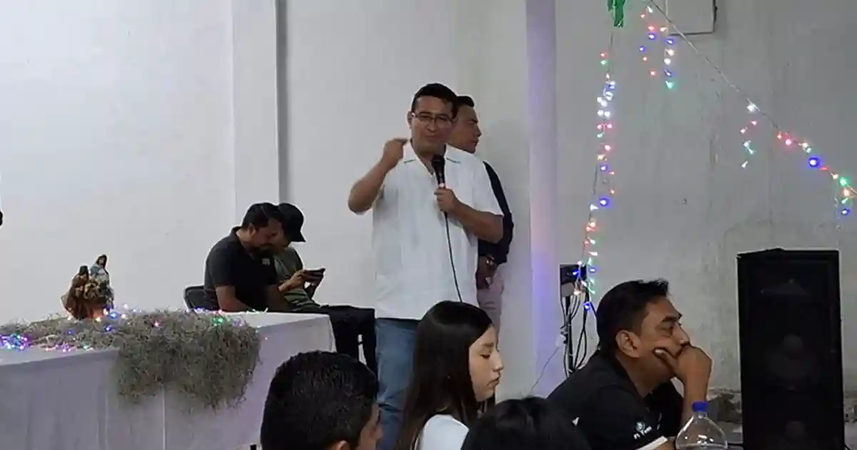 Pavel Gaspar encabeza posada navideña en Acatlán de Osorio para fortalecer la unidad en la Mixteca